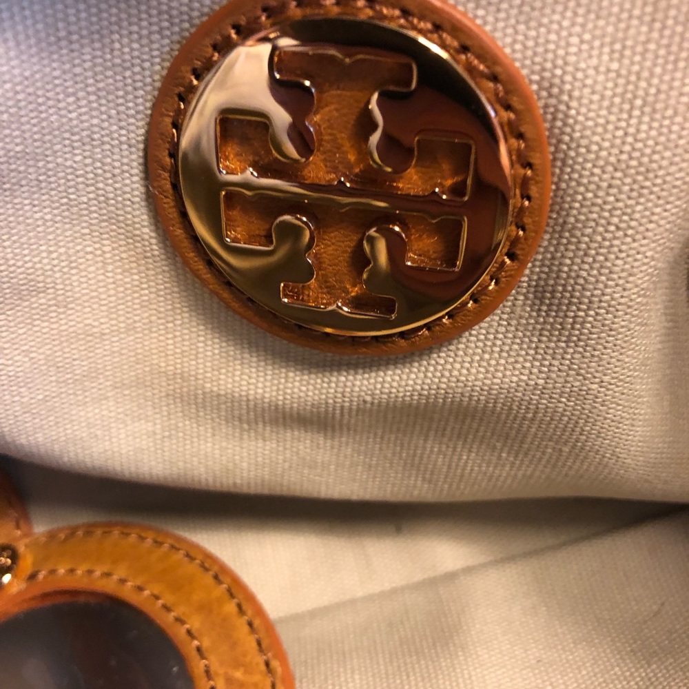 Tory Burch Bag 🔥 - Picture 6 of 8